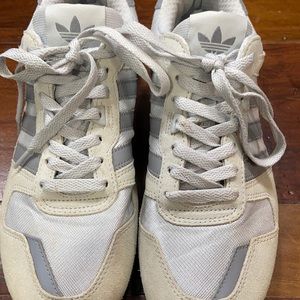 Adidas Originals Mens 8.5 EUC